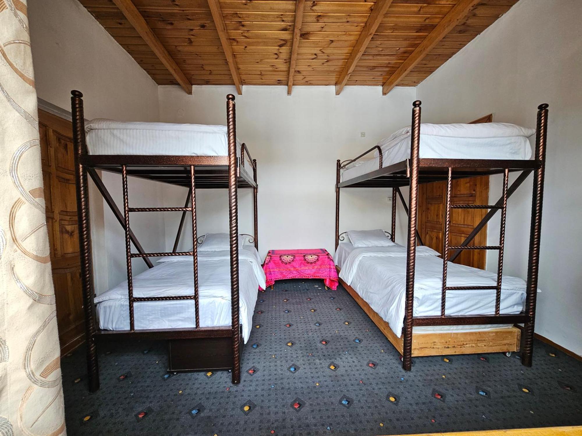 Sim-Sim Hostel & Backpackers Самарканд Екстер'єр фото