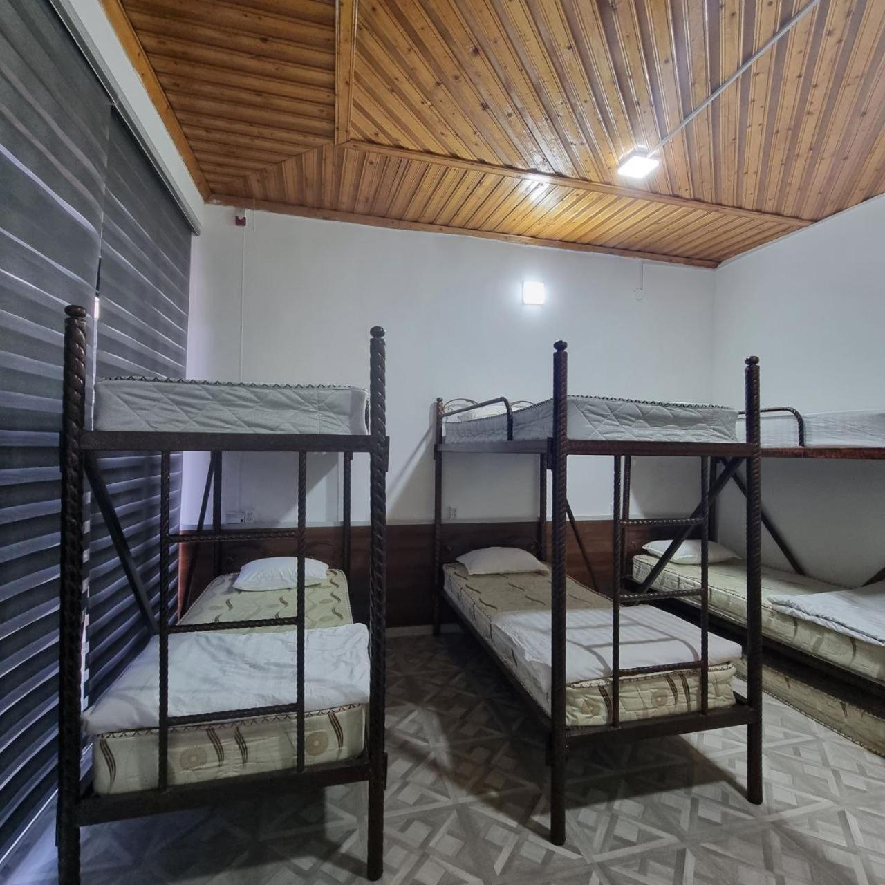 Sim-Sim Hostel & Backpackers Самарканд Екстер'єр фото